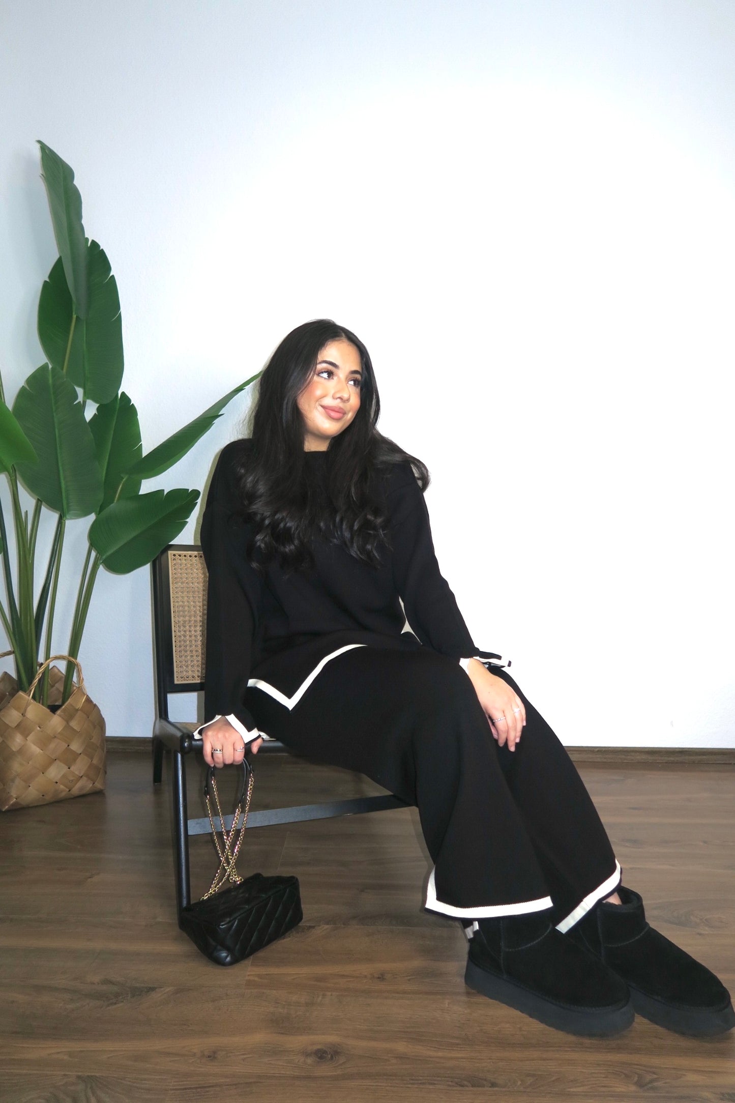 ALA 2-piece in black