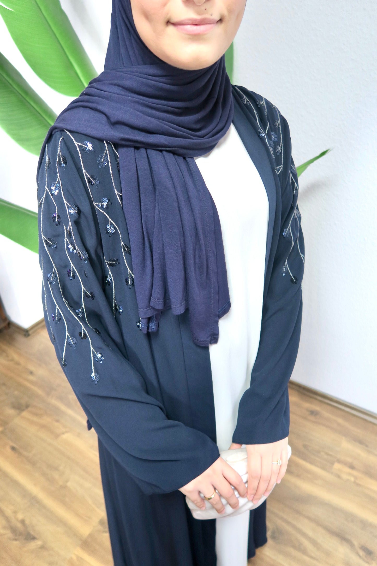 DAYE Abaya in dark blue