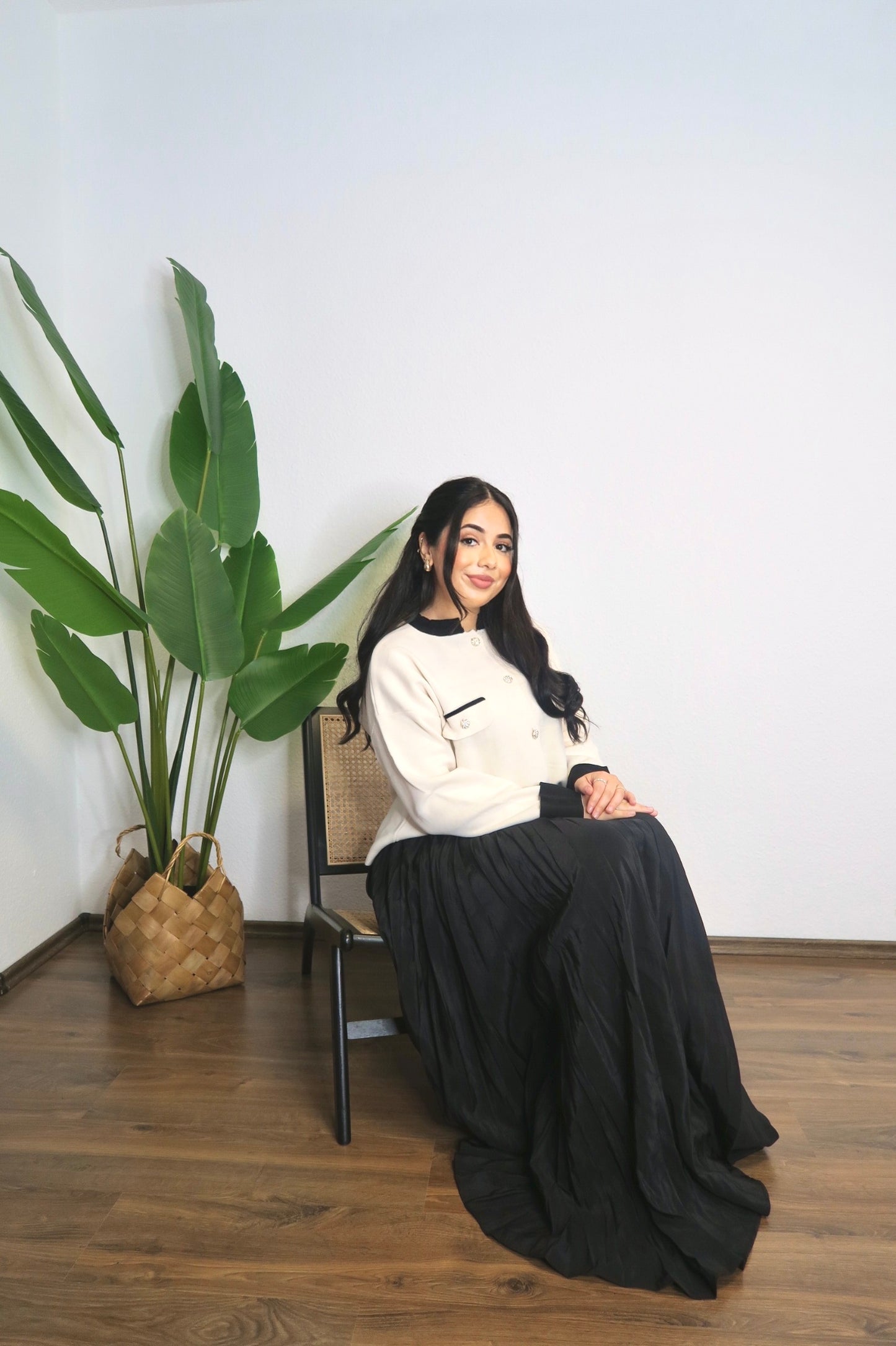PARLA skirt in black