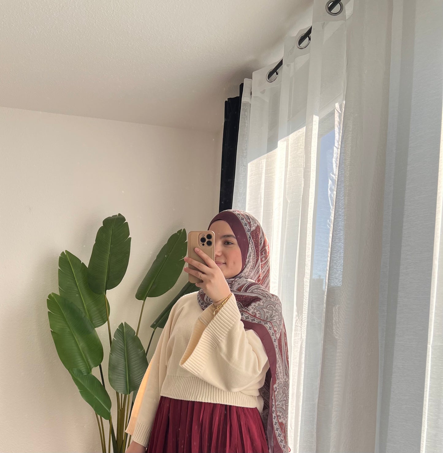 BELLA sweater