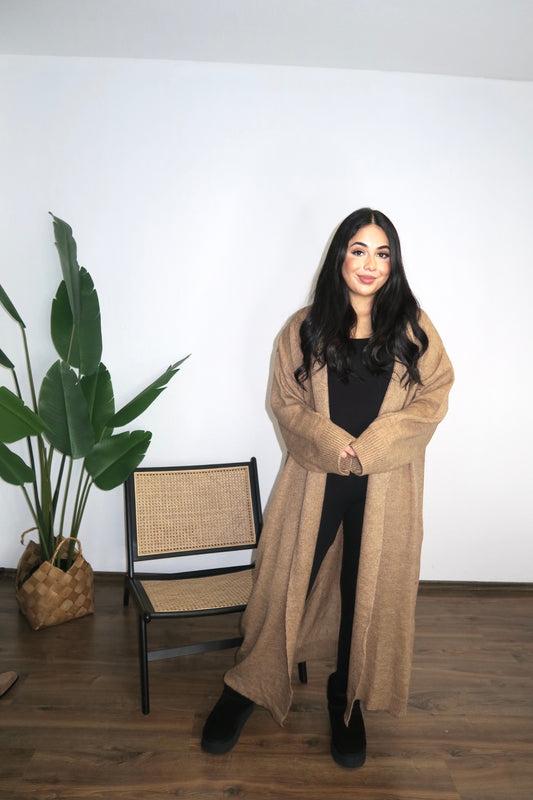 LAMIYA Cardigan in caramel
